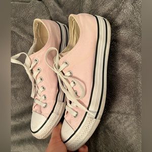 Light pink converse